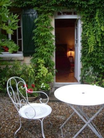 A L'Ombre Du Tilleul Lägenhet Giverny Exteriör bild